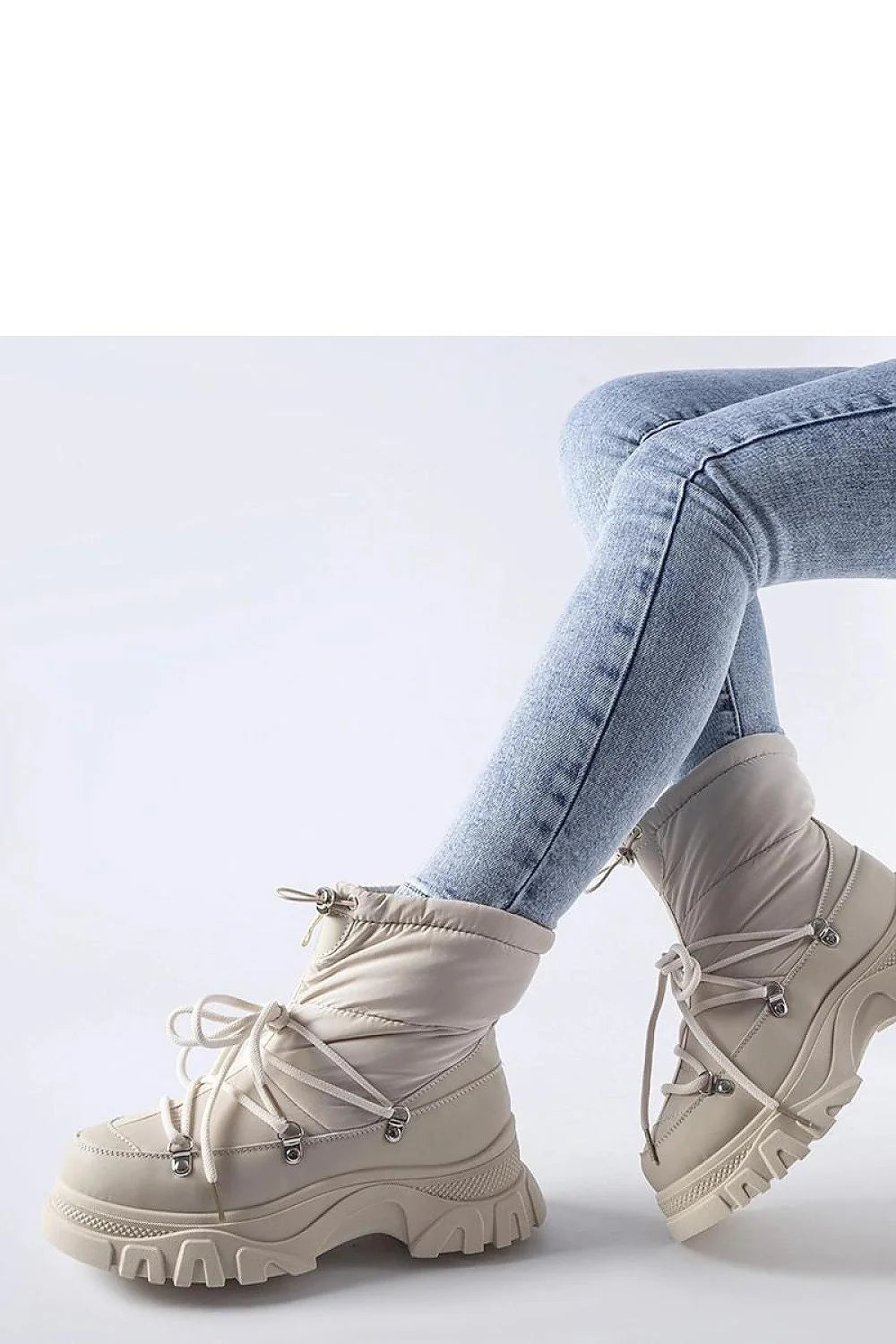 Bottes de neige pour femmes style moderne doux et confortable isolation thermique matériau résistant couleur crème hiver