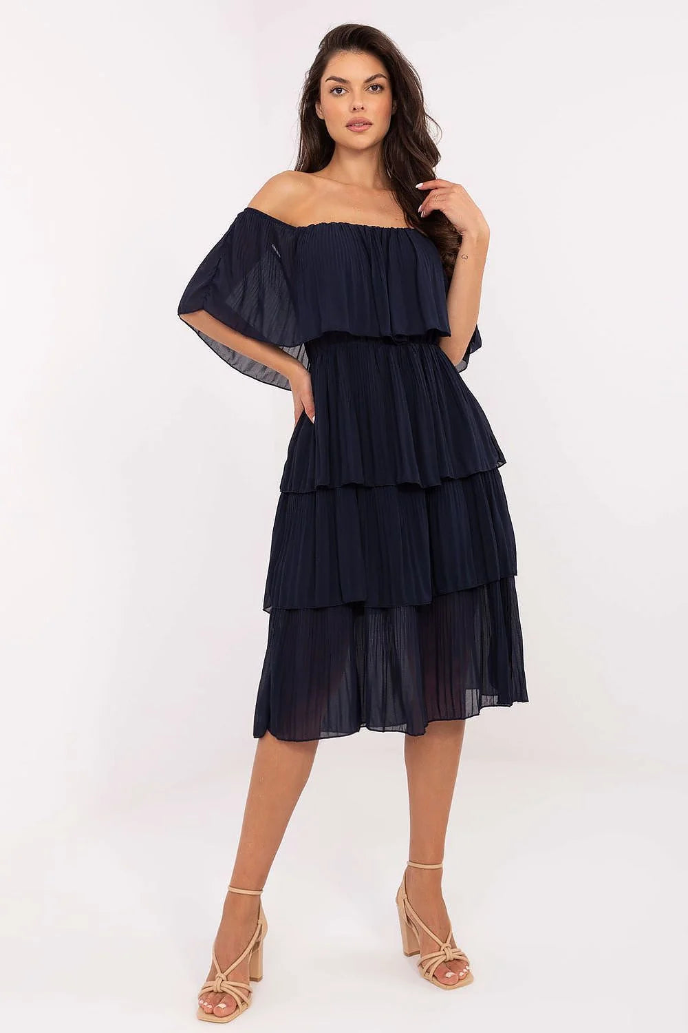Robe cocktail Och Bella bohème chic manches courtes évasées encolure bateau volants superposés couleur bleu marine polyester viscose doublure