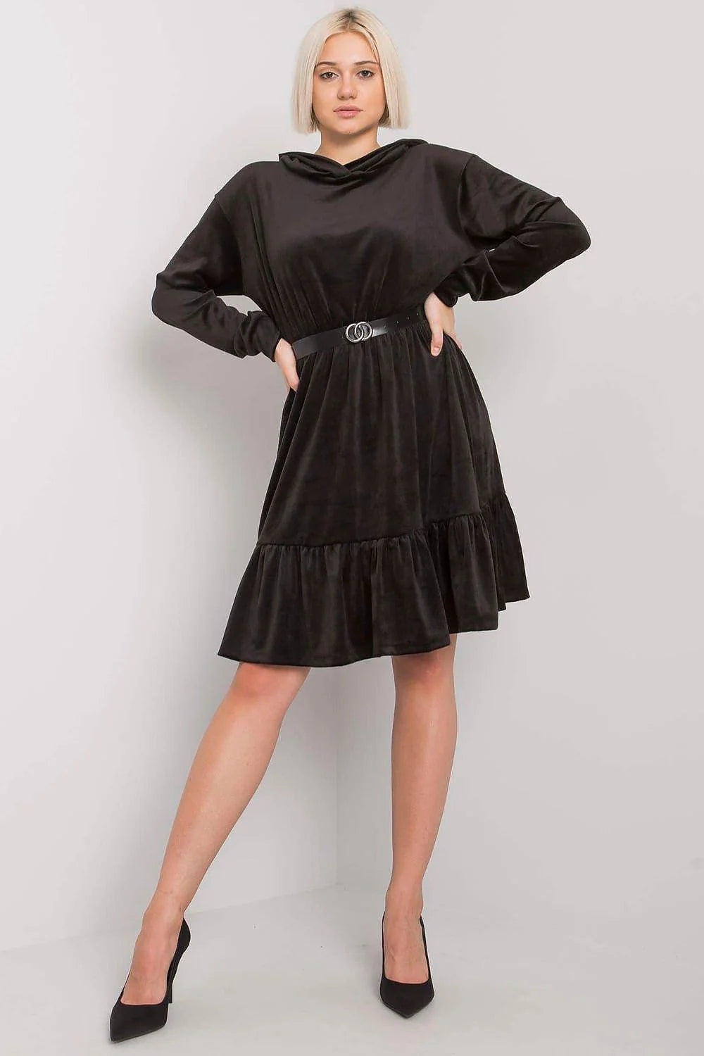 Robe velours marron élégante à col roulé manches longues avec ceinture boucle automne femme