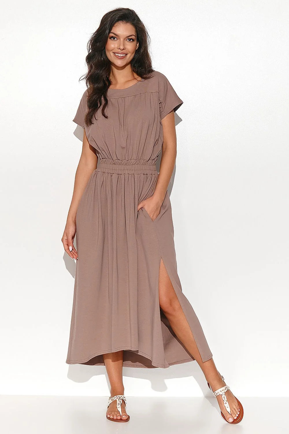 Robe de jour élégante asymétrique en maille longue manches courtes encolure ronde taille élastique poches latérales femme
