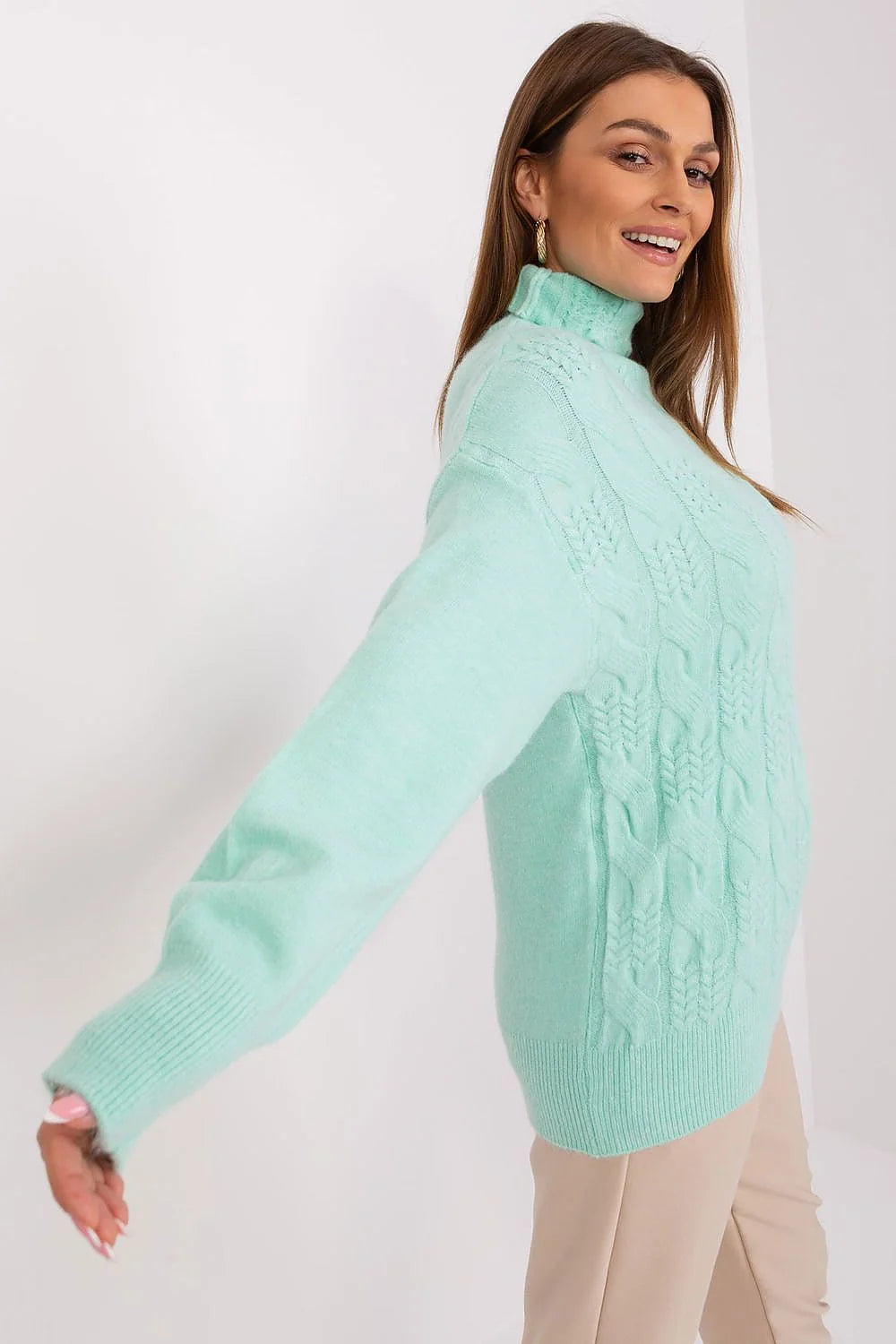 pull col roulé maille torsadée vert menthe oversize coupe ample tunique manches longues emmanchure tombante bords côtes ourlet côtelé doux