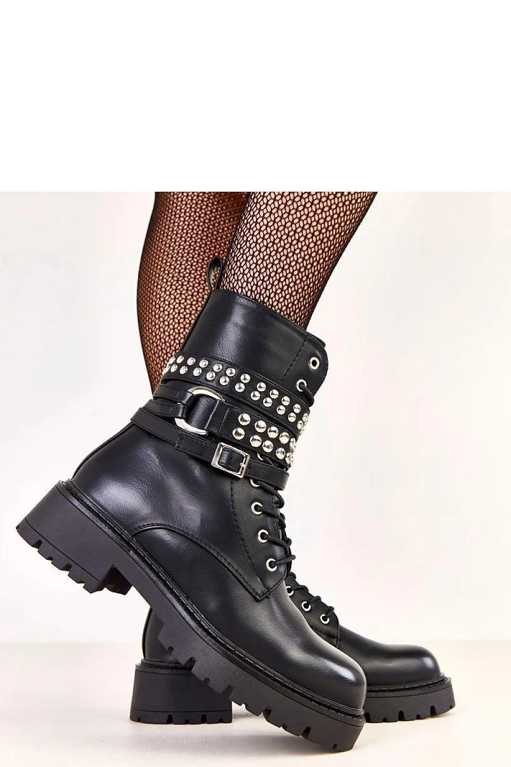 bottines similicuir noir lacets fermeture éclair brides boucles strass clous semelle plateforme crantée talon 5cm tige 18cm doublure thermique rock