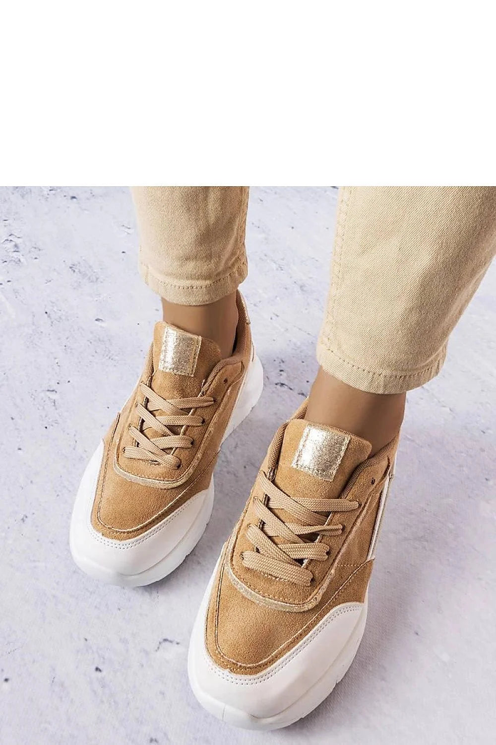 baskets Solea femmes cuir suédé camel écologiques confortables compensées semelle blanche antidérapante surpiqûres renforts lacets casual chic urbain