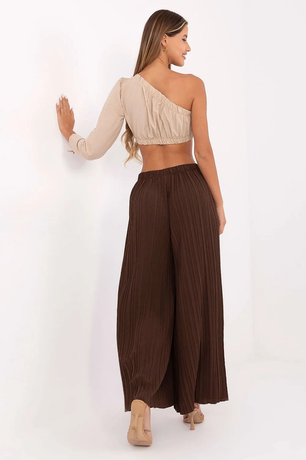 Pantalon femme large plissé Italy Moda taille haute élastique couleur brun riche style moderne occasion décontractée semi-formelle
