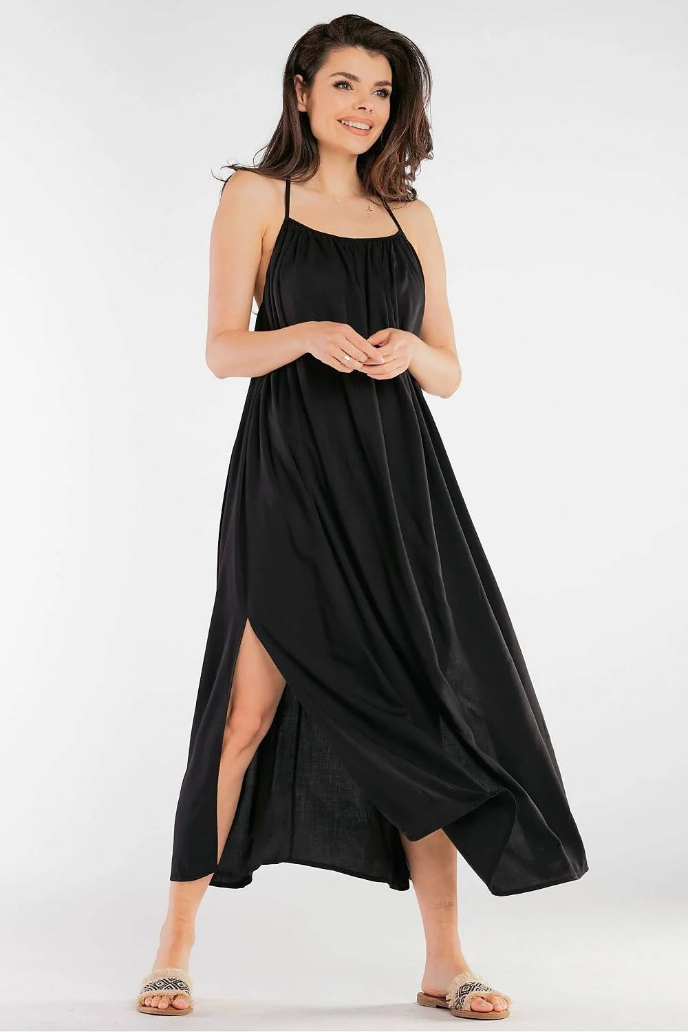 Robe de jour awama rouge vif longue fluide décolleté bateau bretelles fines matière légère