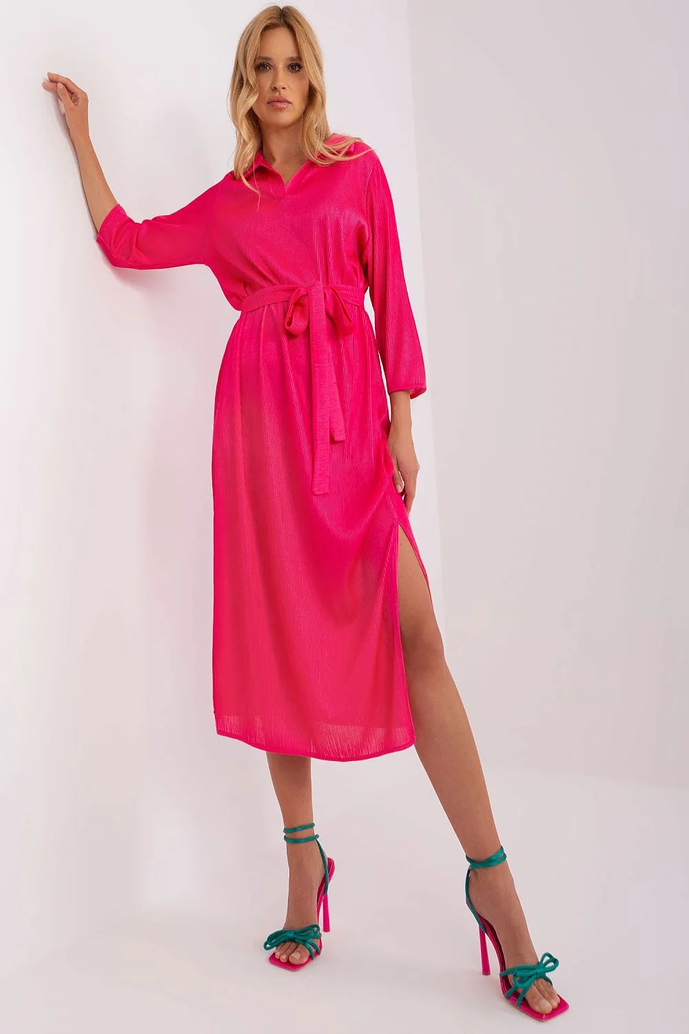 Robe de jour Lakerta, style élégant, manches 3/4, encolure V, tissu côtelé, coton 50%, polyester 45%