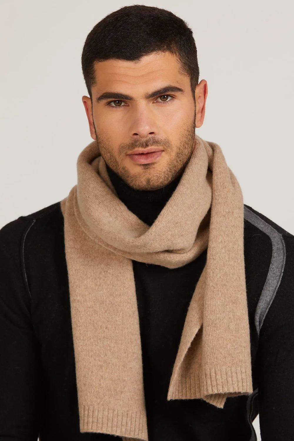 Châle Kamea en laine polonaise doux et durable pour femme hiver automne couleurs multiples matelassé enveloppant