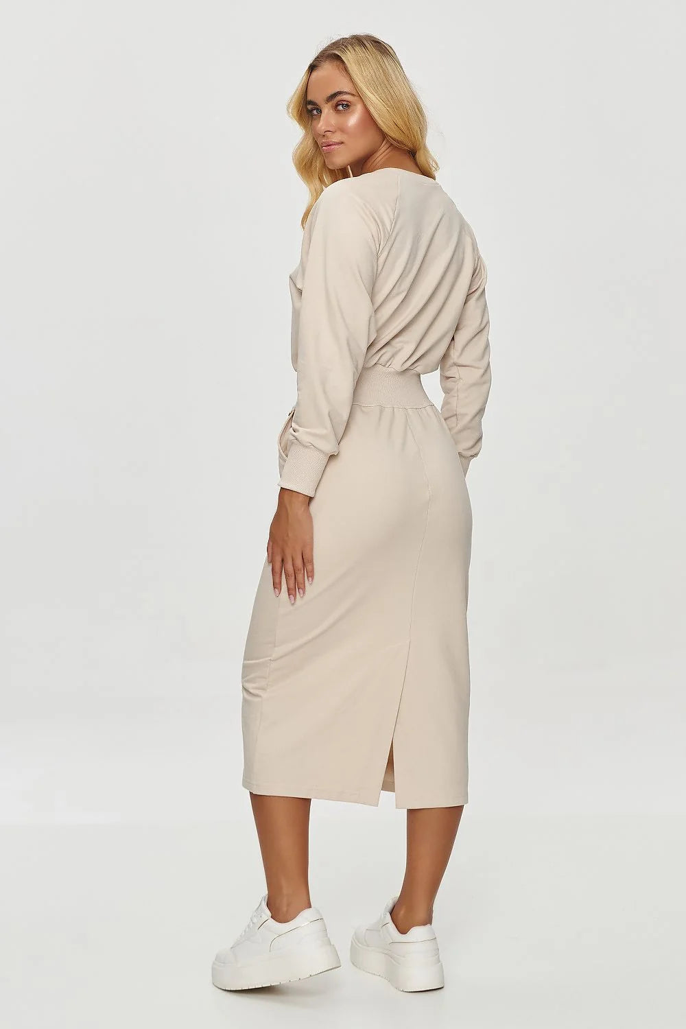 Robe décontractée beige pour femme en tissu doux longueur mi-mollet manches raglan ceinture élastique