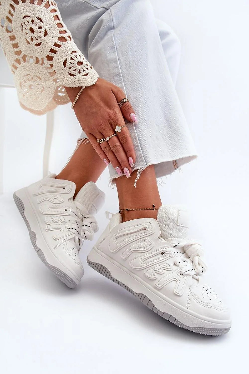 Chaussures de sport féminines en cuir artificiel blanc, plateforme 3cm, design moderne, confortable, baskets élégantes pour tous les jours et occasions