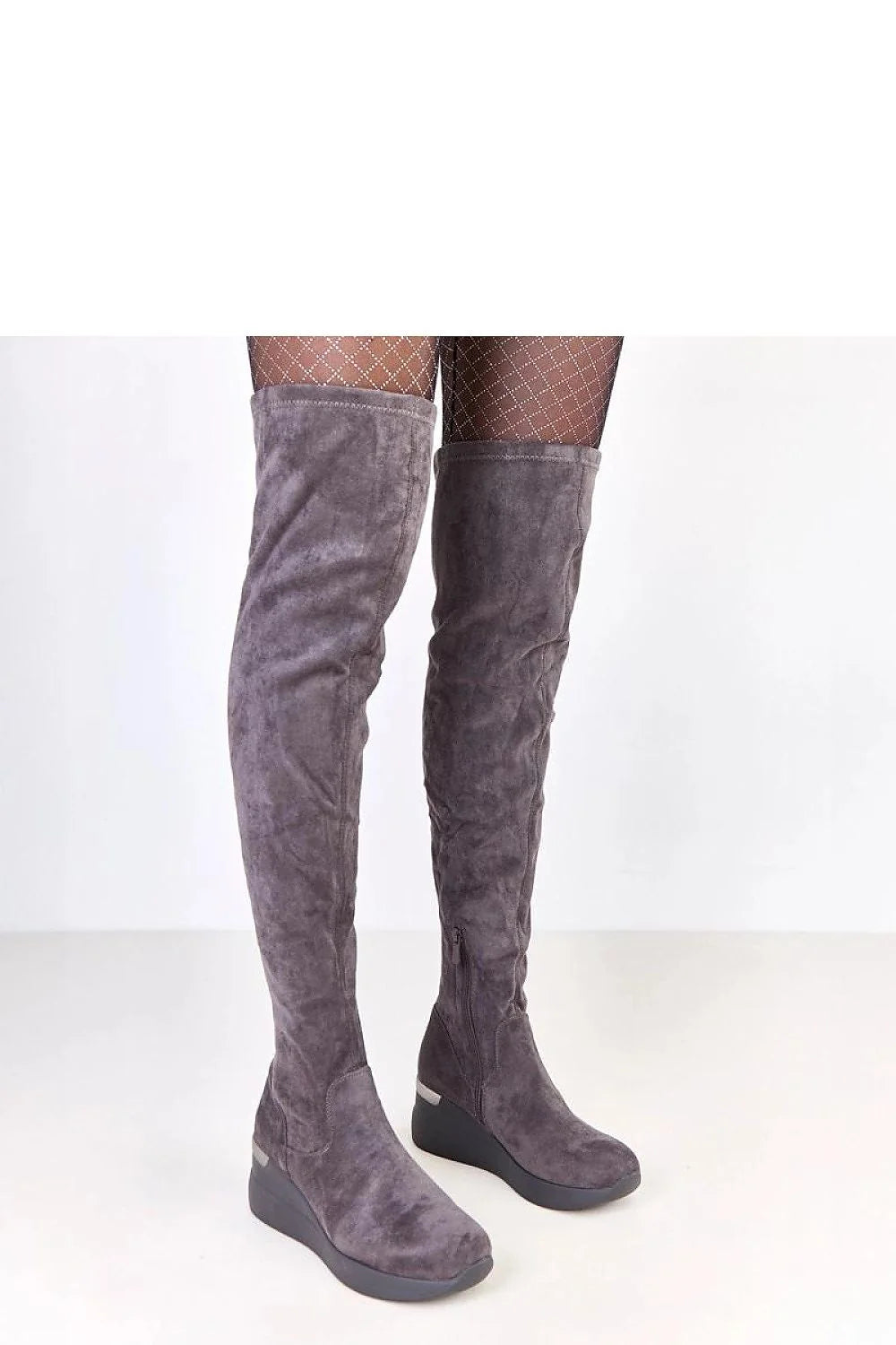 cuissardes anthracite suede lisse douce tigehaute talon compense insertmetal boutarrondi fermetureinterieure fourrure synthetique semellecaoutchouc sensuel polyvalent automne hiver chic femme