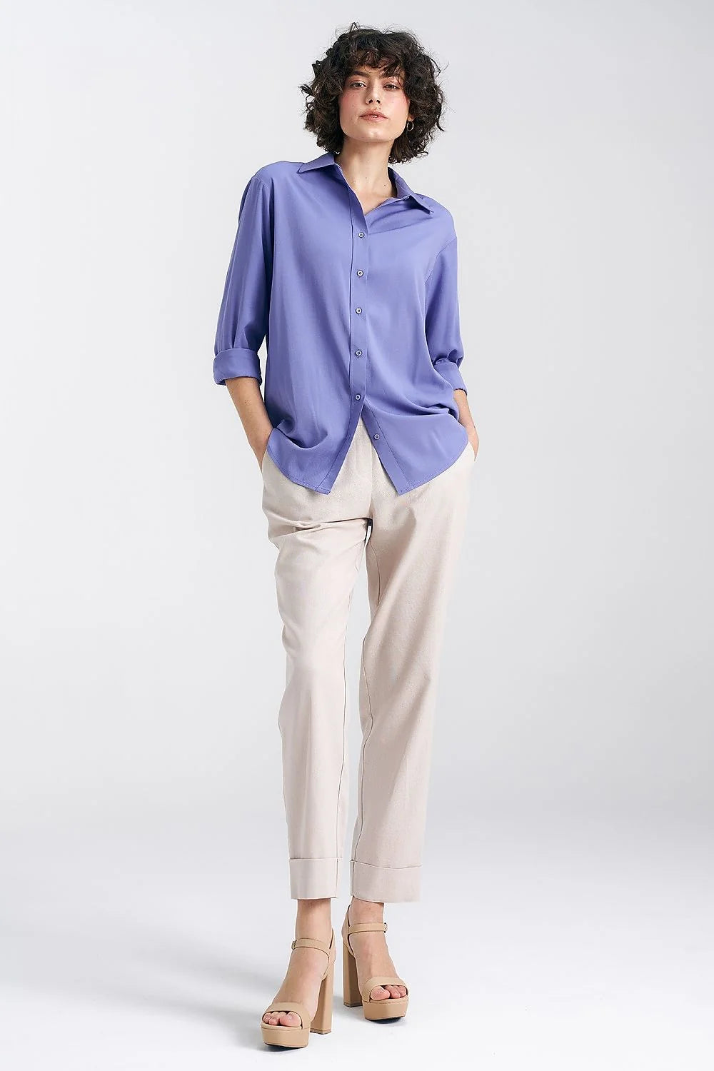 Chemise manche longue Nife couleur lavande tissu léger coupe ample col classique finitions impeccables
