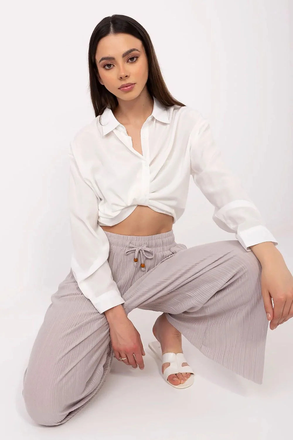 pantalon ample femme Sublevel taille haute plissé polyester gris clair palazzo fluide longueur cheville élastique cordon décoratif perles poches latérales