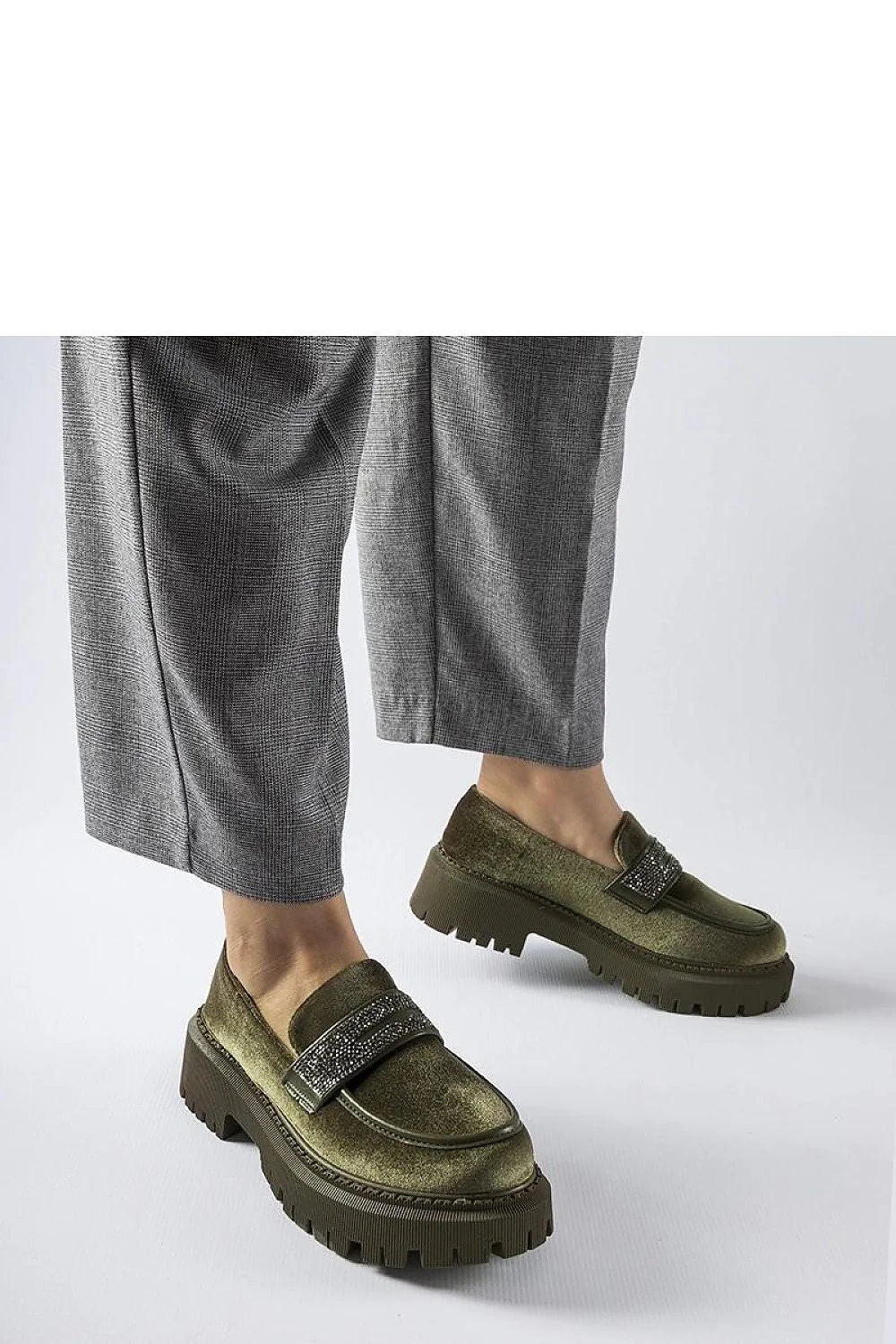 Mocassins femme modernes audacieux couleur vert foncé daim velours semelle épaisse crantée strass brillants