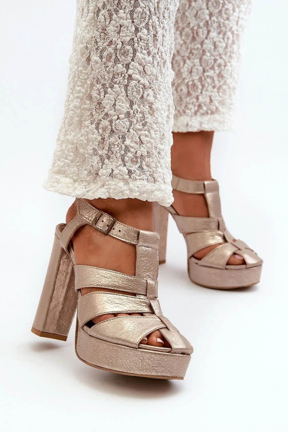 Sandales à talons Step in style en cuir naturel doré plateau补偿高跟鞋 ajustables pour femmes élégance moderne occasion spéciale