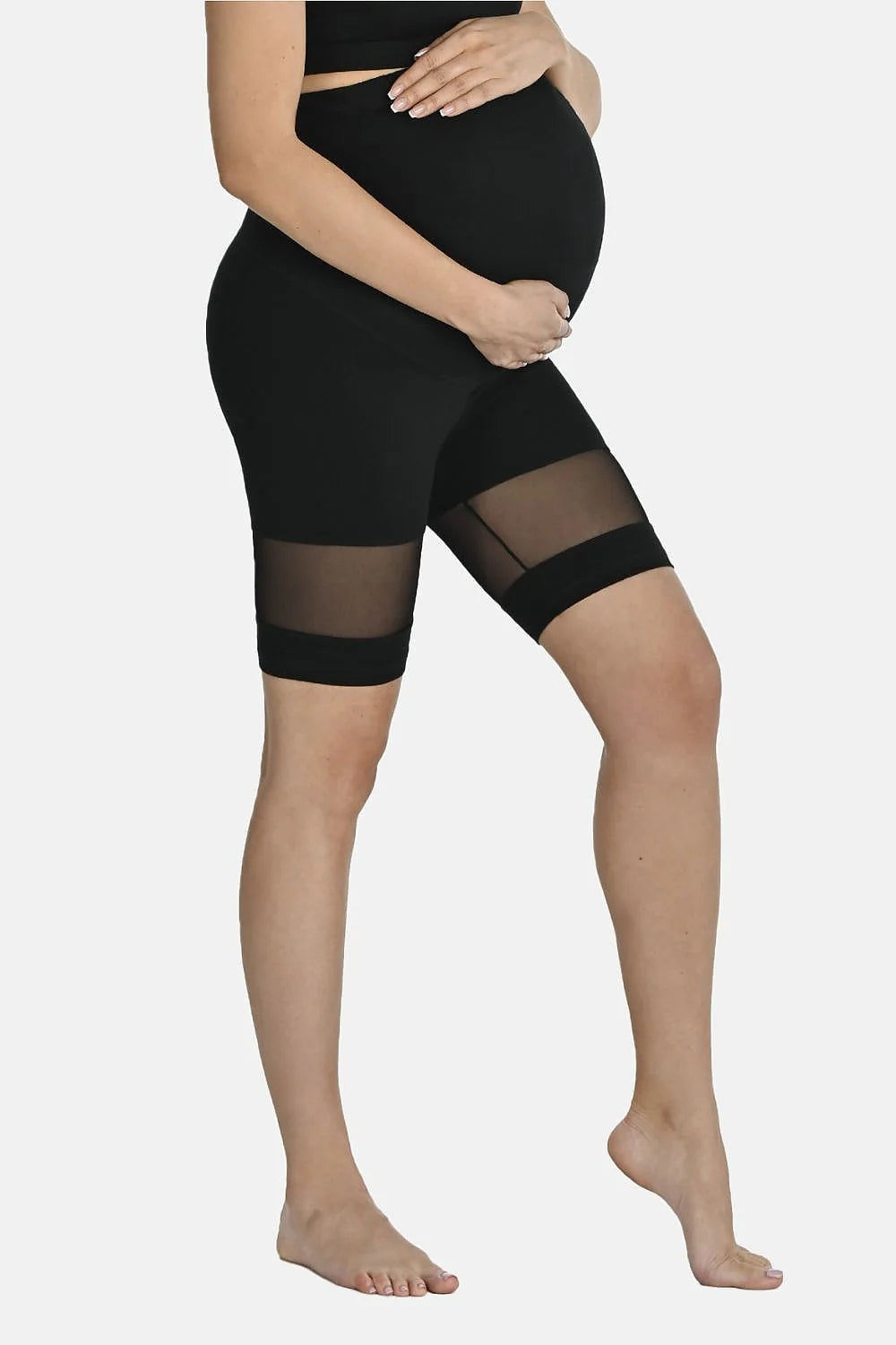 Short de maternité noir à taille haute coupe ajustée maille ventilation genou modeste confort élastique femmes enceintes