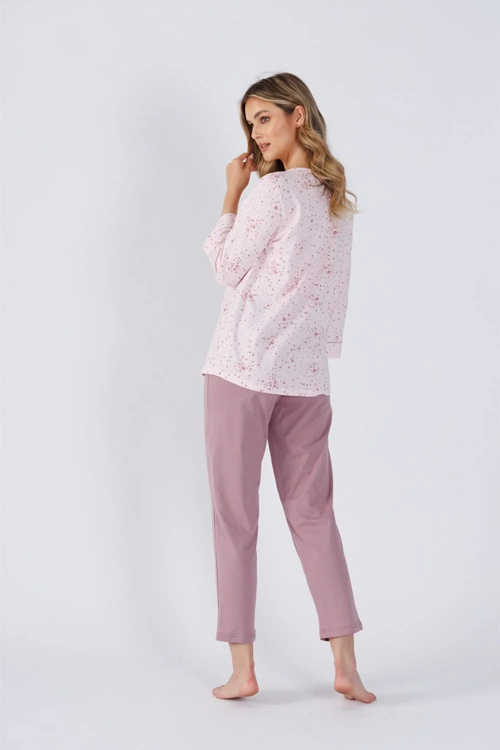 pyjama femme MMax coton pur doux respirant rose pâle floral discret encolureV manches troisquarts pantalon droit taille elastique