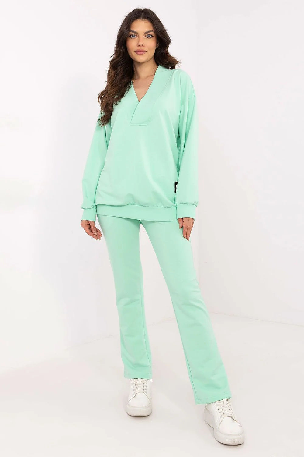 Ensemble coordonné pour femme confortable style minimaliste sweatshirt col V croisé pantalon taille haute vert menthe