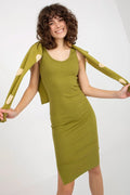 Robe moulante femme vert olive tissu côtelé col rond manches longues coton élasthanne accessoires cœuremode