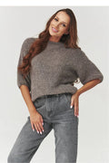 pull femme maille bouclée douce duveteuse col rond coupe boxy courte manches troisquarts structurée confortable décontractée polyvalente chaude mohair italienne