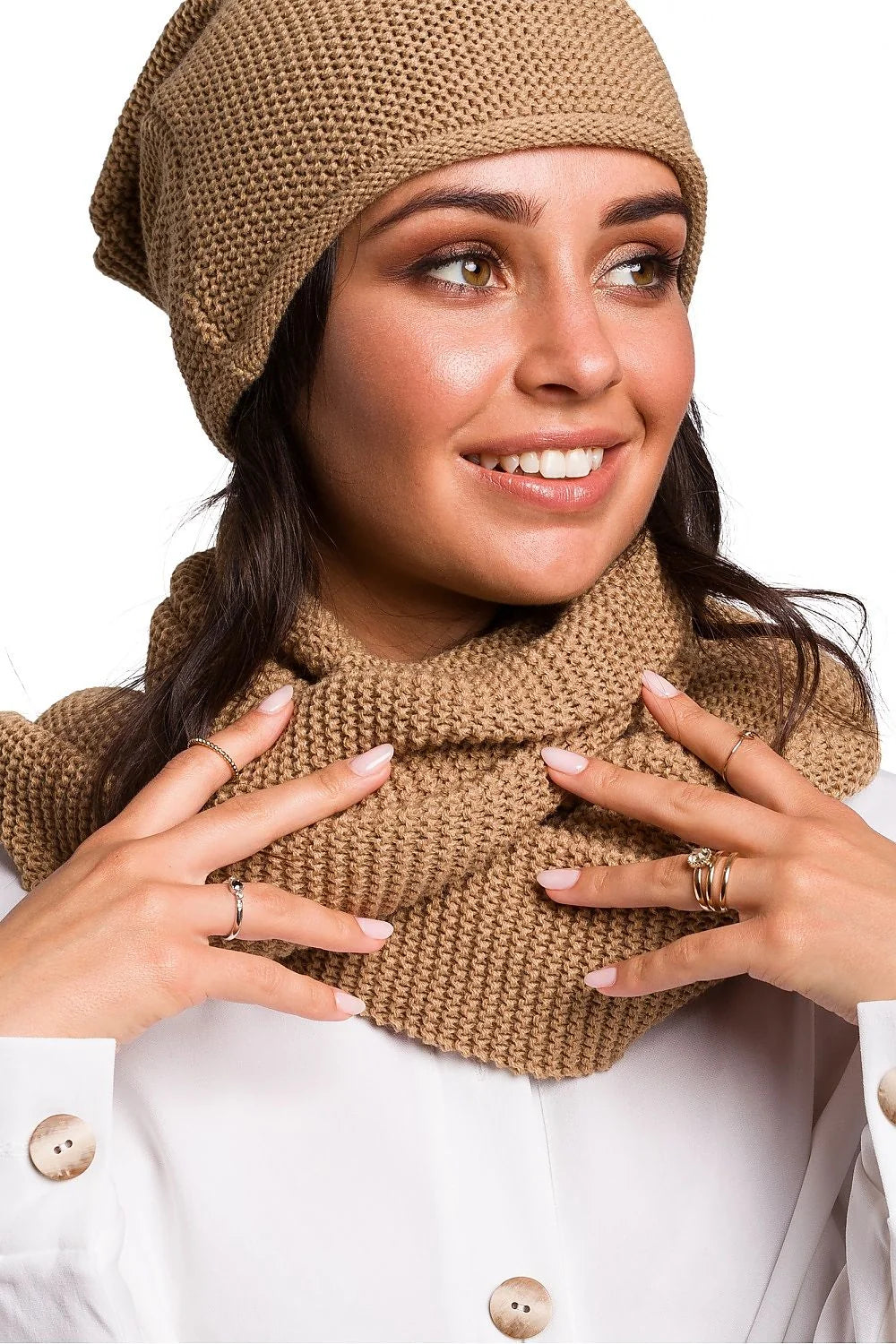 écharpe infinity tricotée main acrylique douce chaude volumineuse longue camel texture granité moderne élégante cosy assortie bonnet snood style urbain