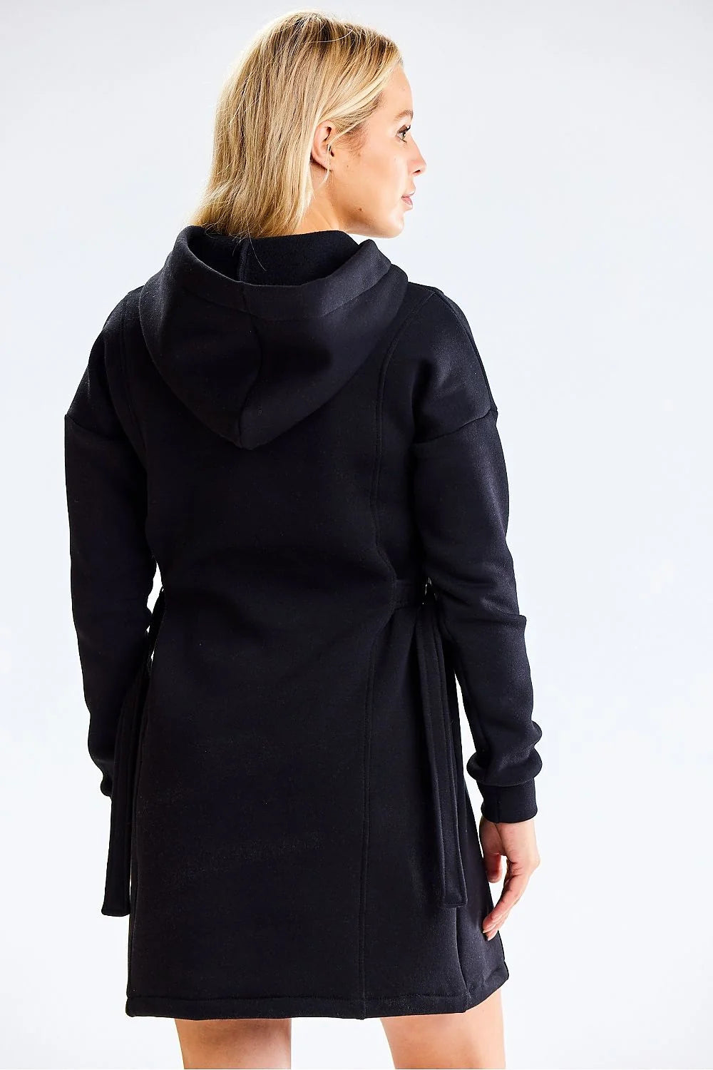 robe sweat capuche noir confortable coupe droite légèrement ample manches longues poignets resserrés côtés réglables coton élasthanne femme