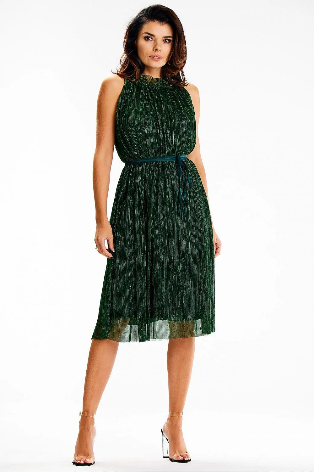 robe soirée midi plissée vert émeraude sans manches col montant trapèze fluide métallisé doublure satin ceinture satinée asymétrique