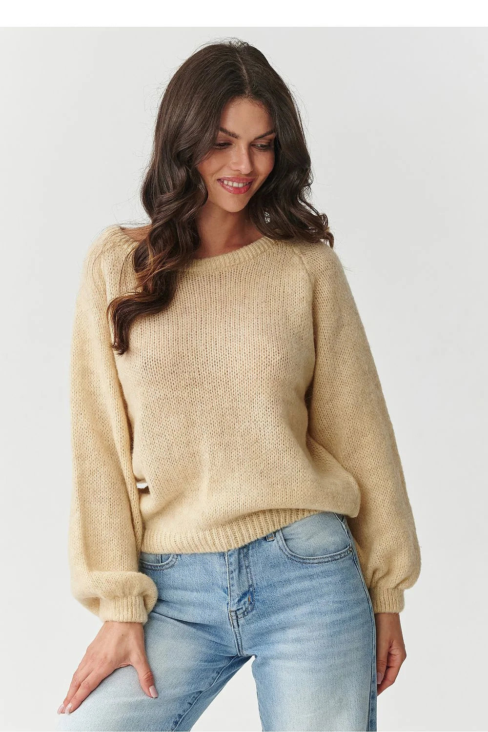 pull femme mohair laine acrylique polyamide doux chaud moelleux oversize col rond manches bouffantes poignets côtelés casual chic camel beige