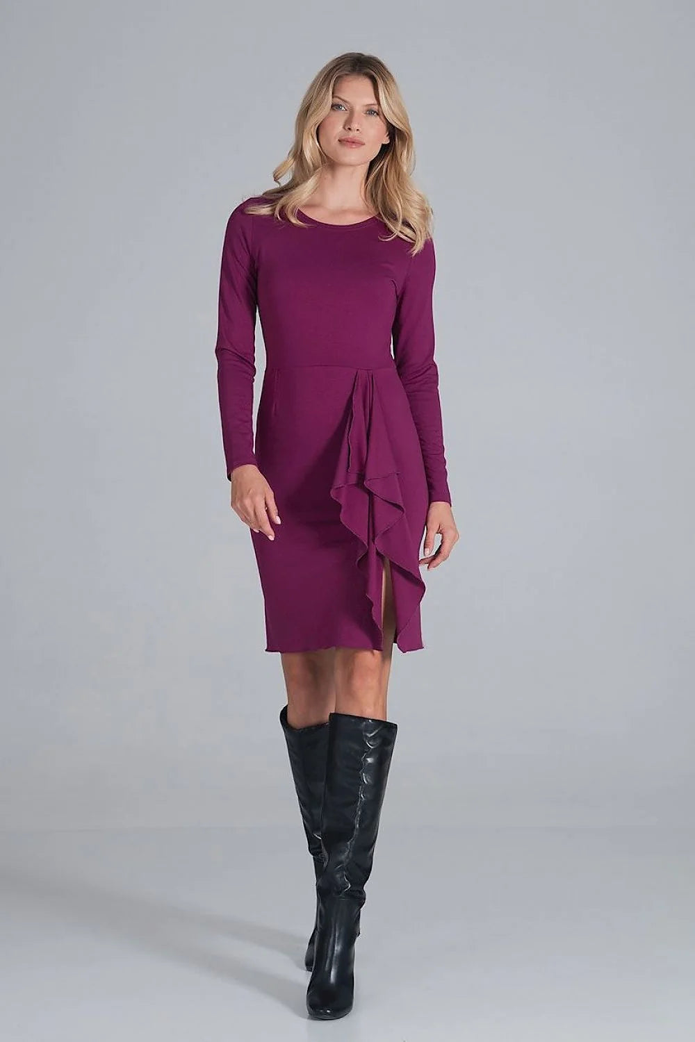 Robe cocktail élégante tissu doux violet manches longues ajustée drapé occasions formelles semi-formelles