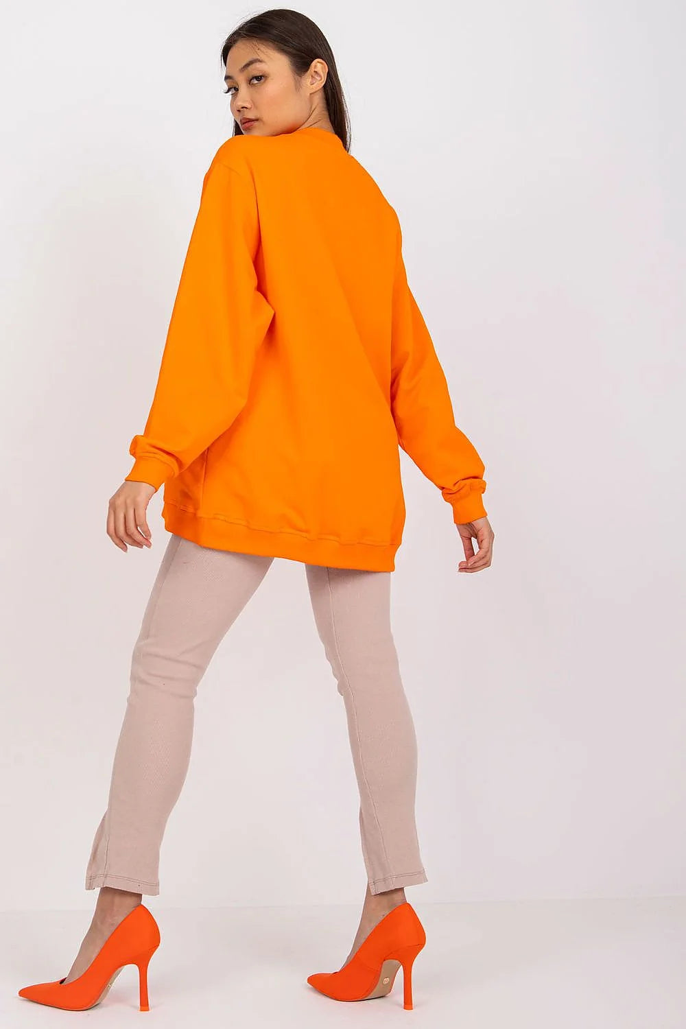 Sweatshirt BFG pour femme en coton 90% élasthanne 10%, style casual oversize, couleur bleu vif, manches longues, col rond côtelé, idéal pour tenues urbaines et décontractées