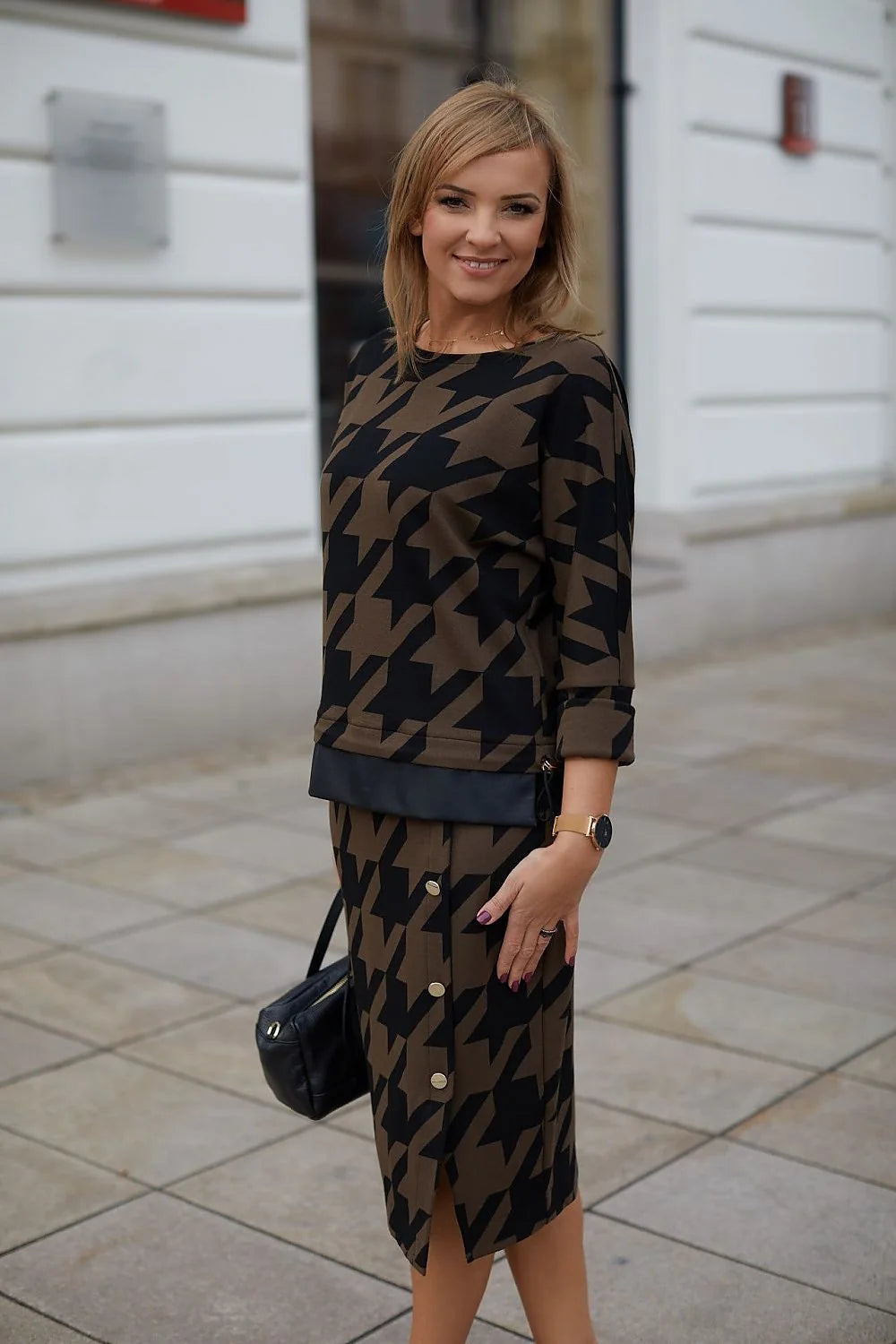 Ensemble deux-pièces pour femmes motif pied-de-poule maille jacquard douce manches trois-quarts jupe crayon boutons dorés