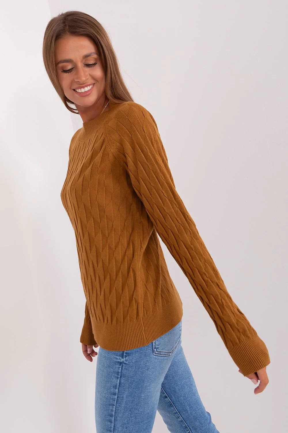 Pull pour femmes Chandail AT en polyester manches longues col rond torsadé caramel brown casual