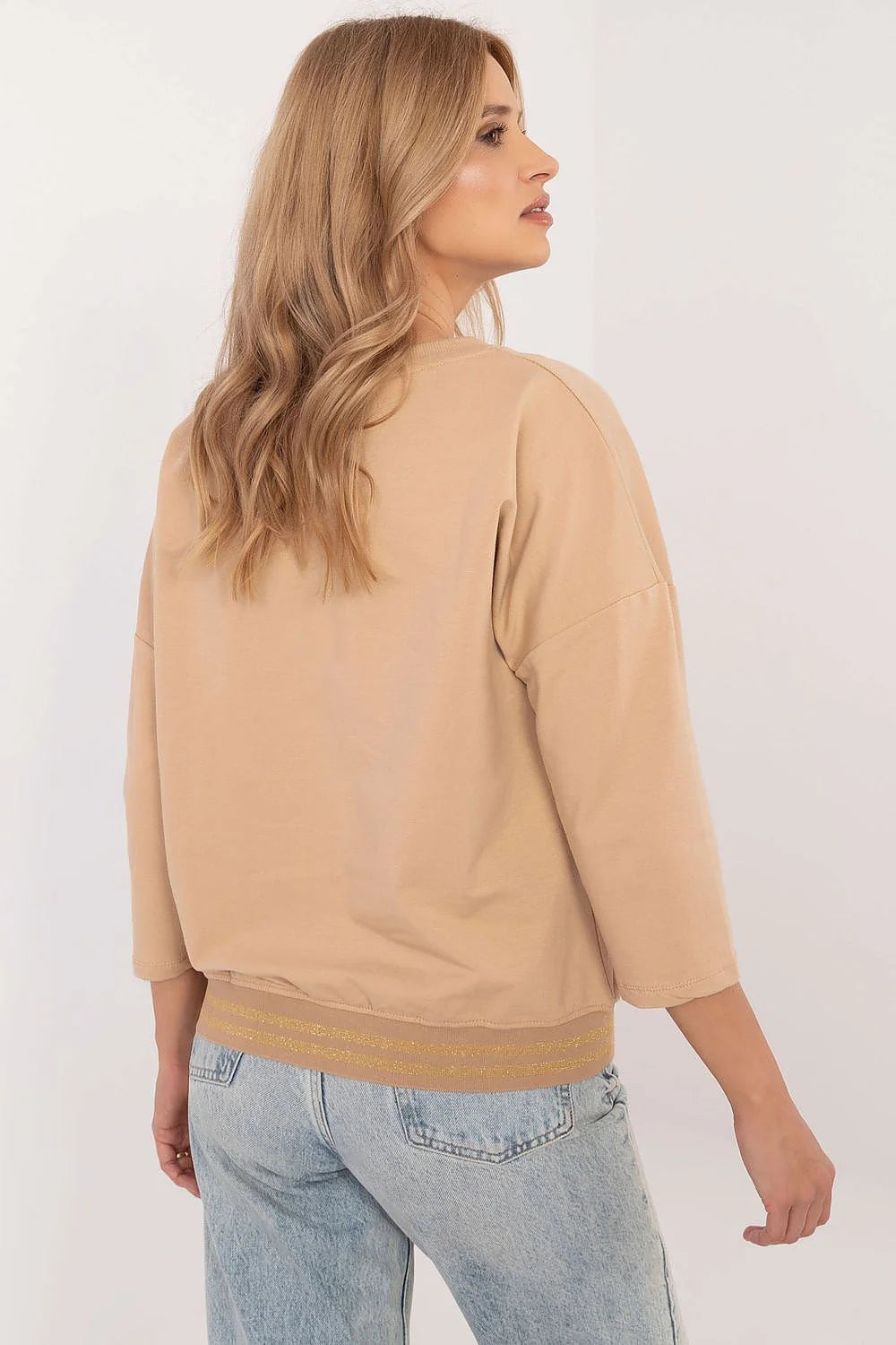 Sweat-shirt femme design floral moderne coupe ample manches 3/4 coton polyester beige imprimé fleurs cœur