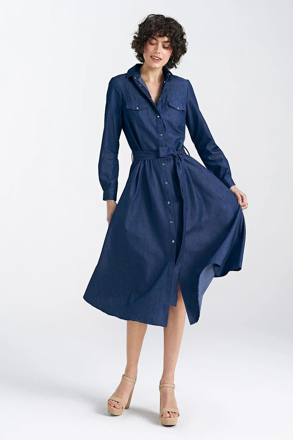 Robe chemisier en denim bleu foncé longueur midi manches longues ceinture ajustable femme mode classique décontractée