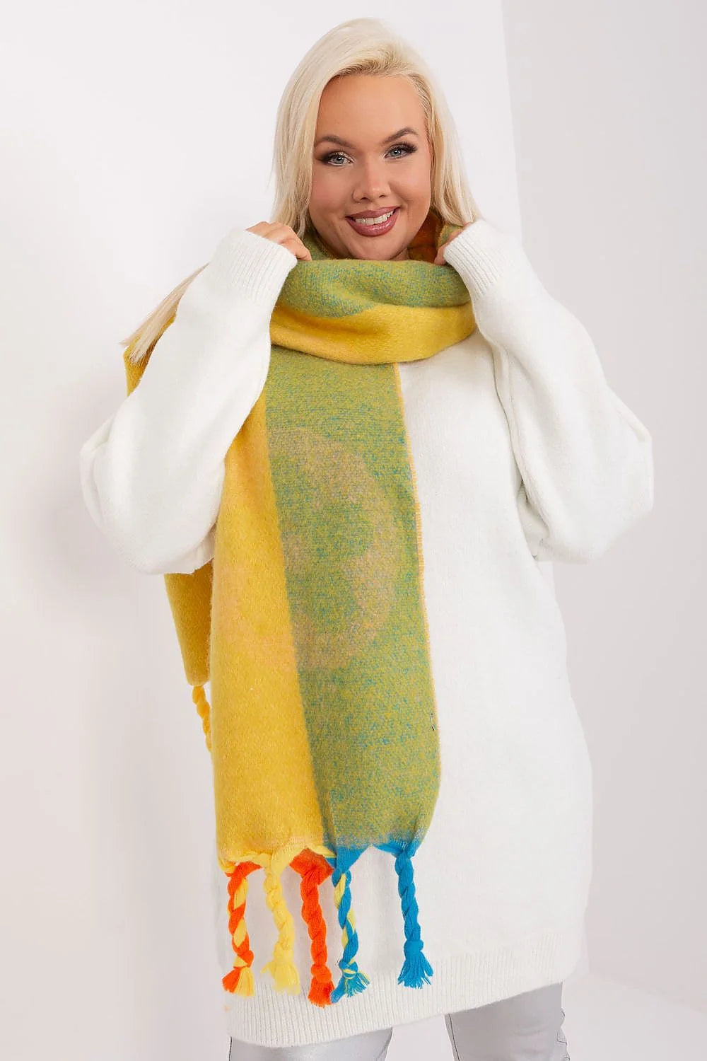 Écharpe Automne-Hiver Multicolore Foulard Longue Fines Franges Style Moderne Confort Élégance Polyvalence pour Femmes