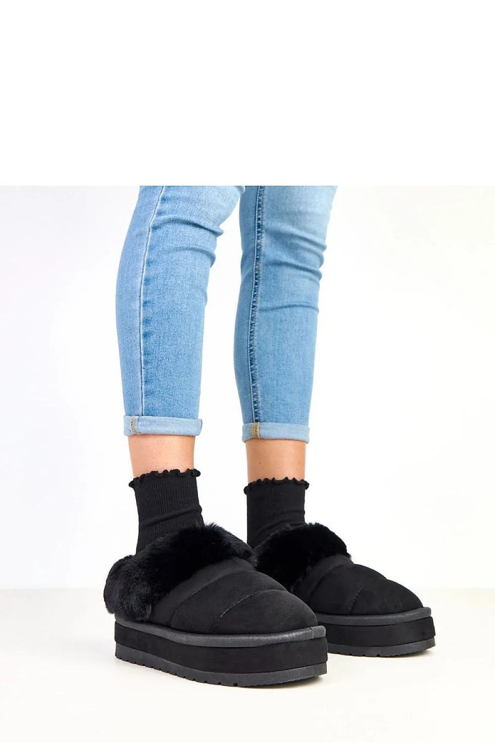 bottes neige femme cuir suédé écologique bout rond tige basse fourrure doublée plateforme épaisse antidérapante confortable isolante matelassée élégante polyvalente