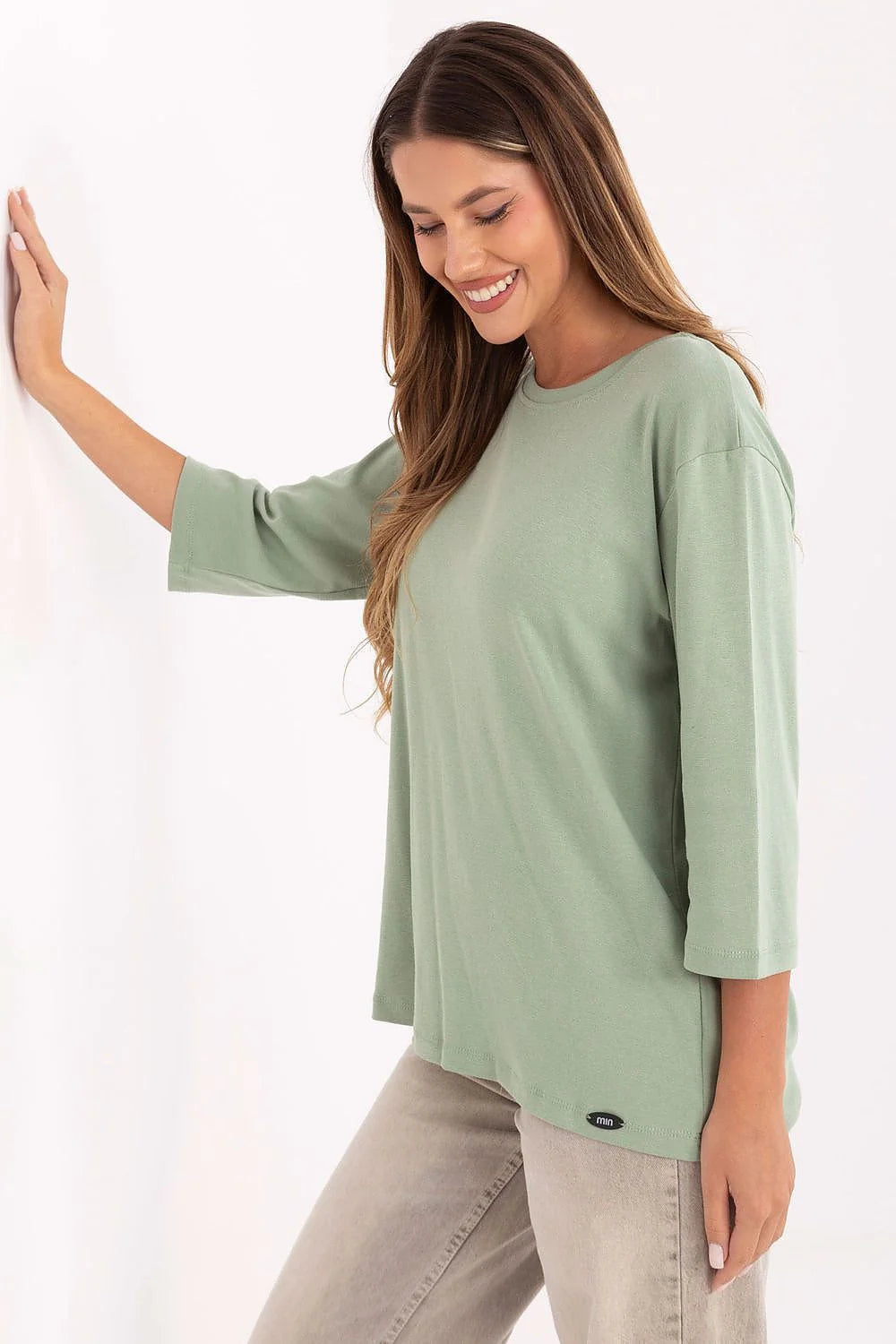 chemisier femme casual manches trois quart col rond oversize mi longue maille jersey douce vert sauge minimaliste confortable
