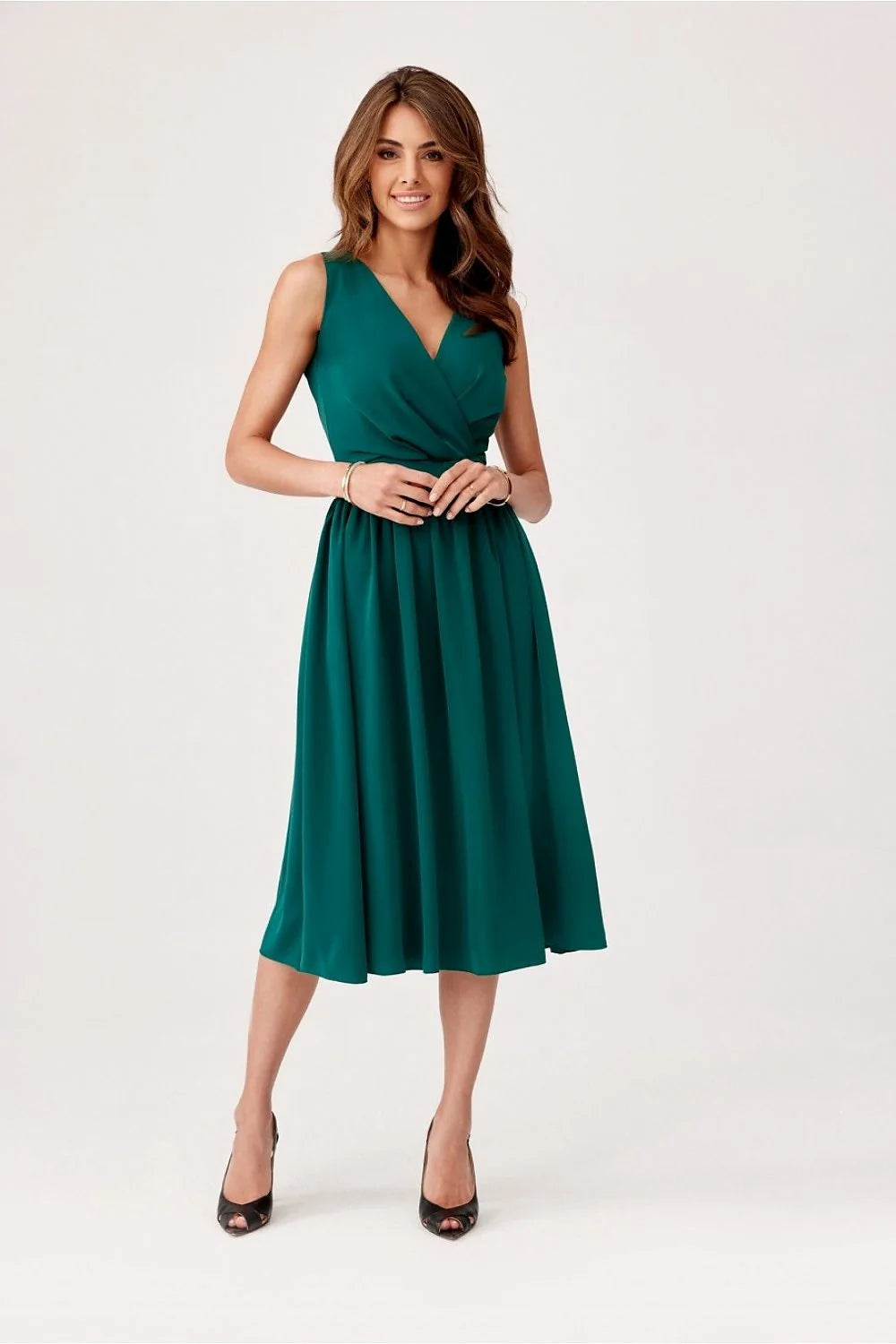 Robe de cocktail élégante sans manches en vert émeraude en polyester robe midi encolure V croisée taille ajustée pour femme