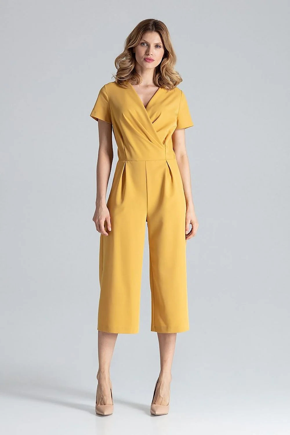 Figl combinaison corail vif cachecoeur manches courtes taille cintrée pinces soignées tissu fluide structuré polyester viscose poches latérales fermeture glissière