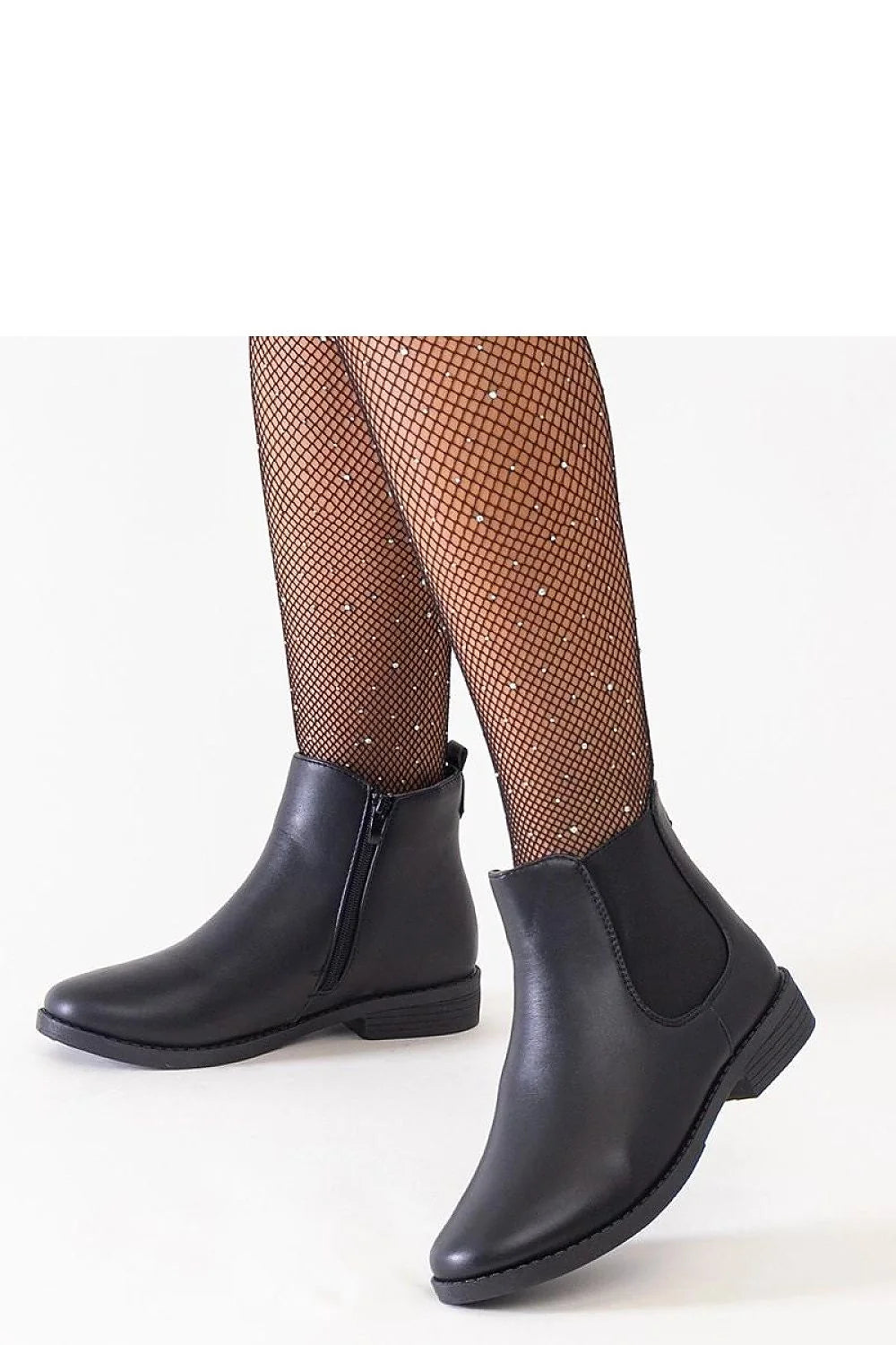 bottines Chelsea femme noires matelassées cuir synthétique élastique latérales fermeture éclair intérieure confortables bout arrondi talon plat semelle caoutchouc résistantes