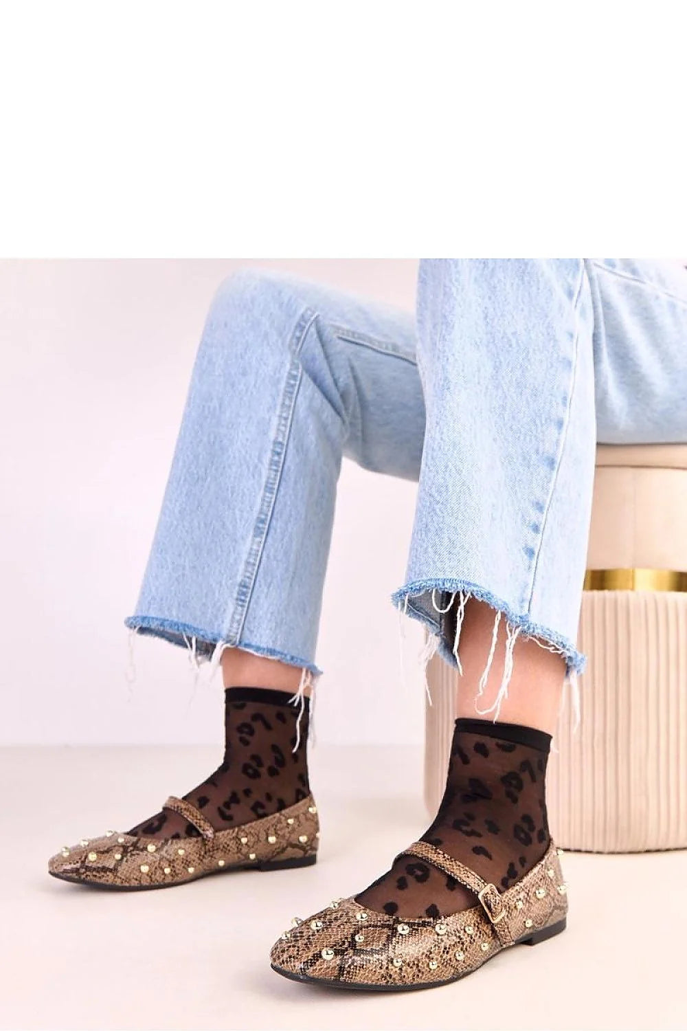 ballerines Solea cuir écologique qualité supérieure bride sangle réglable boucle motif serpent doré perles clous bout carré talon plat confort