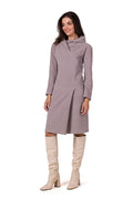 Robe de jour élégante pour femme en tricot doux couleur mauve, manches longues, col montant ajusté, coupe midi moderne et intemporelle