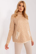pull femme motif géométrique spiral maille jacquard beige brun col montant manches longues coupe oversize poches zippées ourlet droit confortable