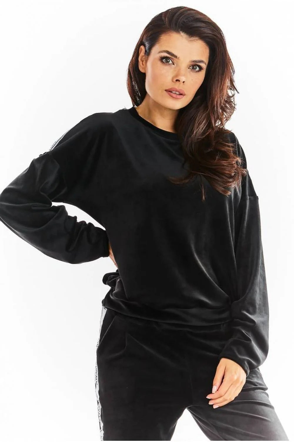 Sweatshirt femme velours bordeaux casual-chic confortable manches longues col rond mode automne élégance