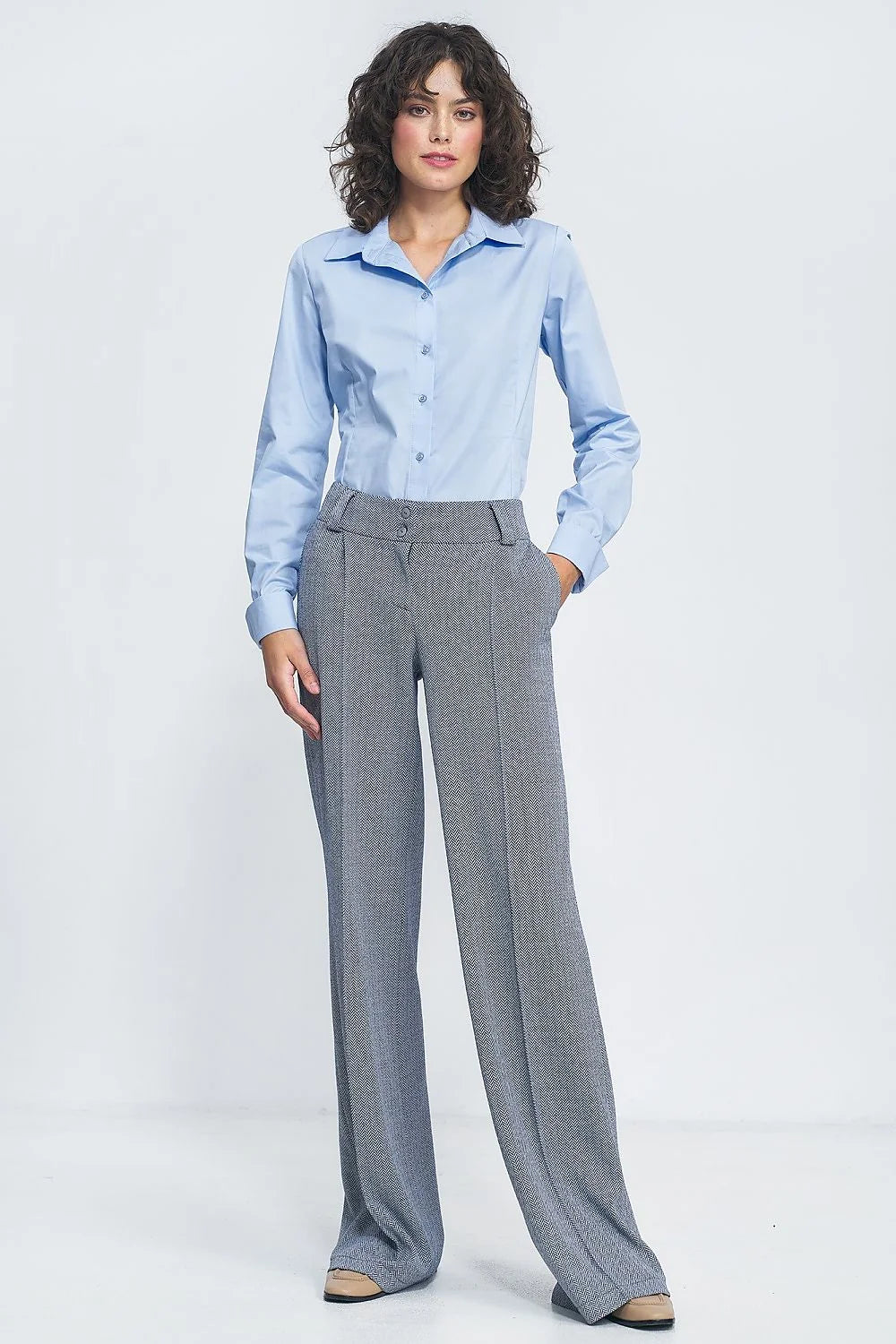 nife pantalon femme tailleur chevrons gris anthracite taille haute coupe évasée polyester viscose double bouton poches latérales plis marqués