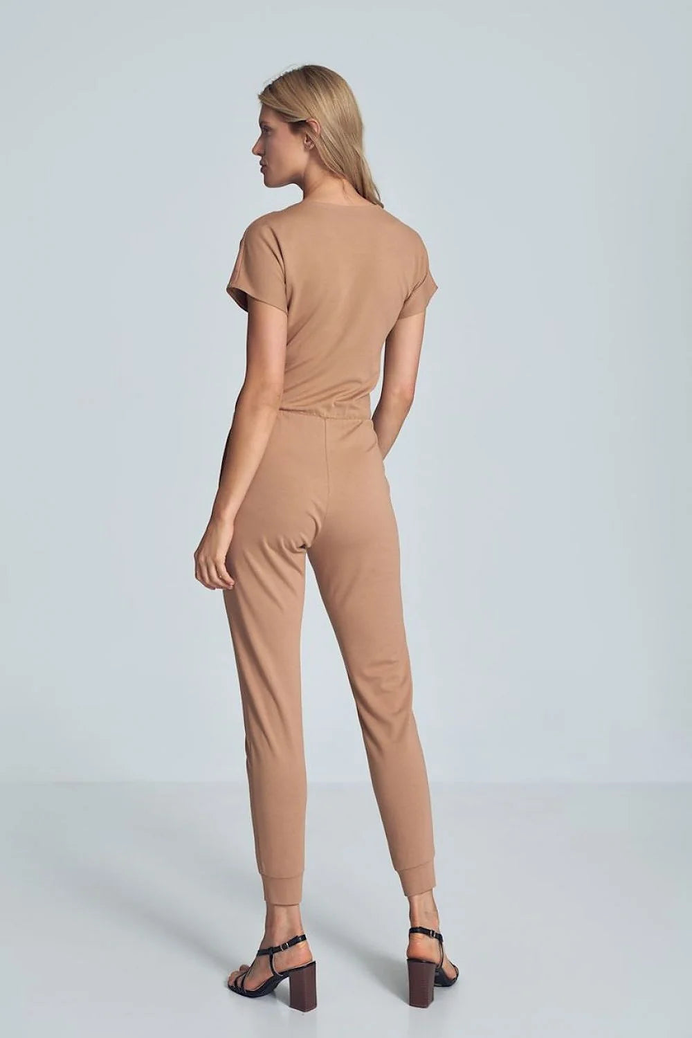 Combinaison femme jersey beige camel cachecoeur manches courtes élégante décontractée taille élastique poches latérales