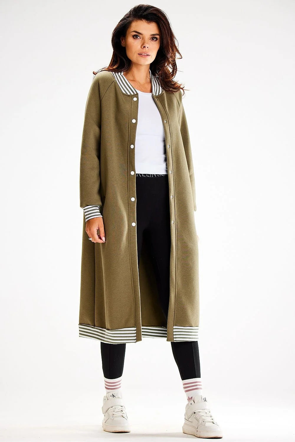 Manteau long pour femme en kaki rayures blanches et grises style moderne coupe droite confortable polyester coton occasion mi-saison
