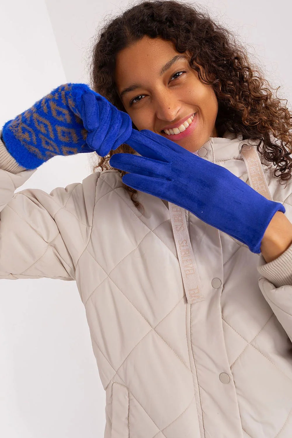 Gants de mode pour femme avec motif géométrique, isolation détachable, fleur brodée, coton élasthanne polyester, coupe ajustée, poignets côtelés, style hiver élégant
