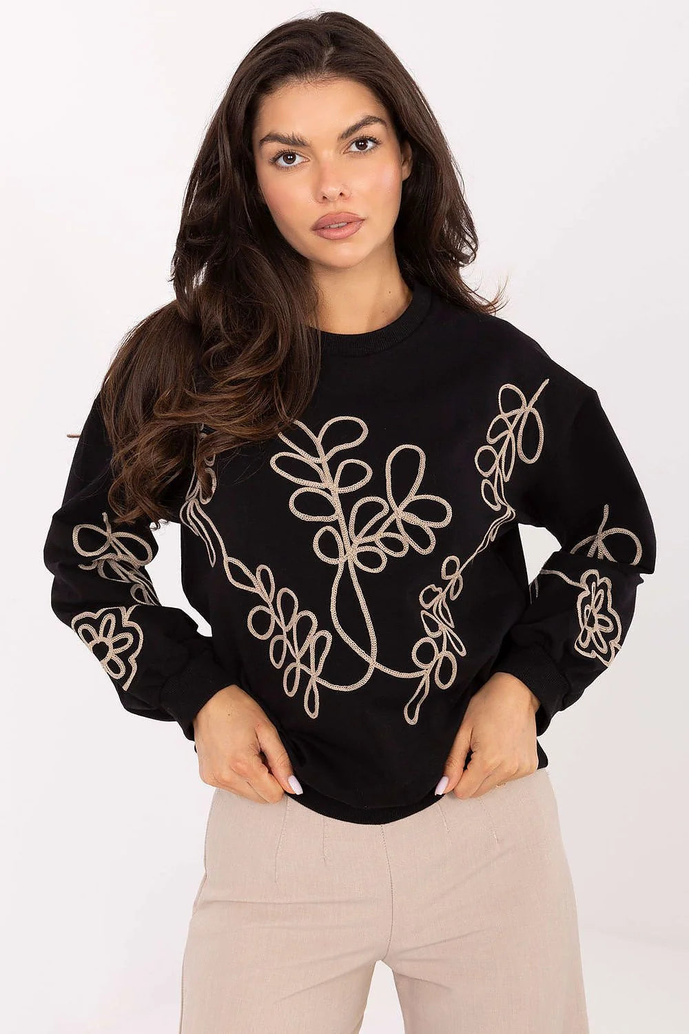 sweatshirt femme noir col rond coupe décontractée broderie florale beige doré lignes continues molleton doux manches longues confort stretch