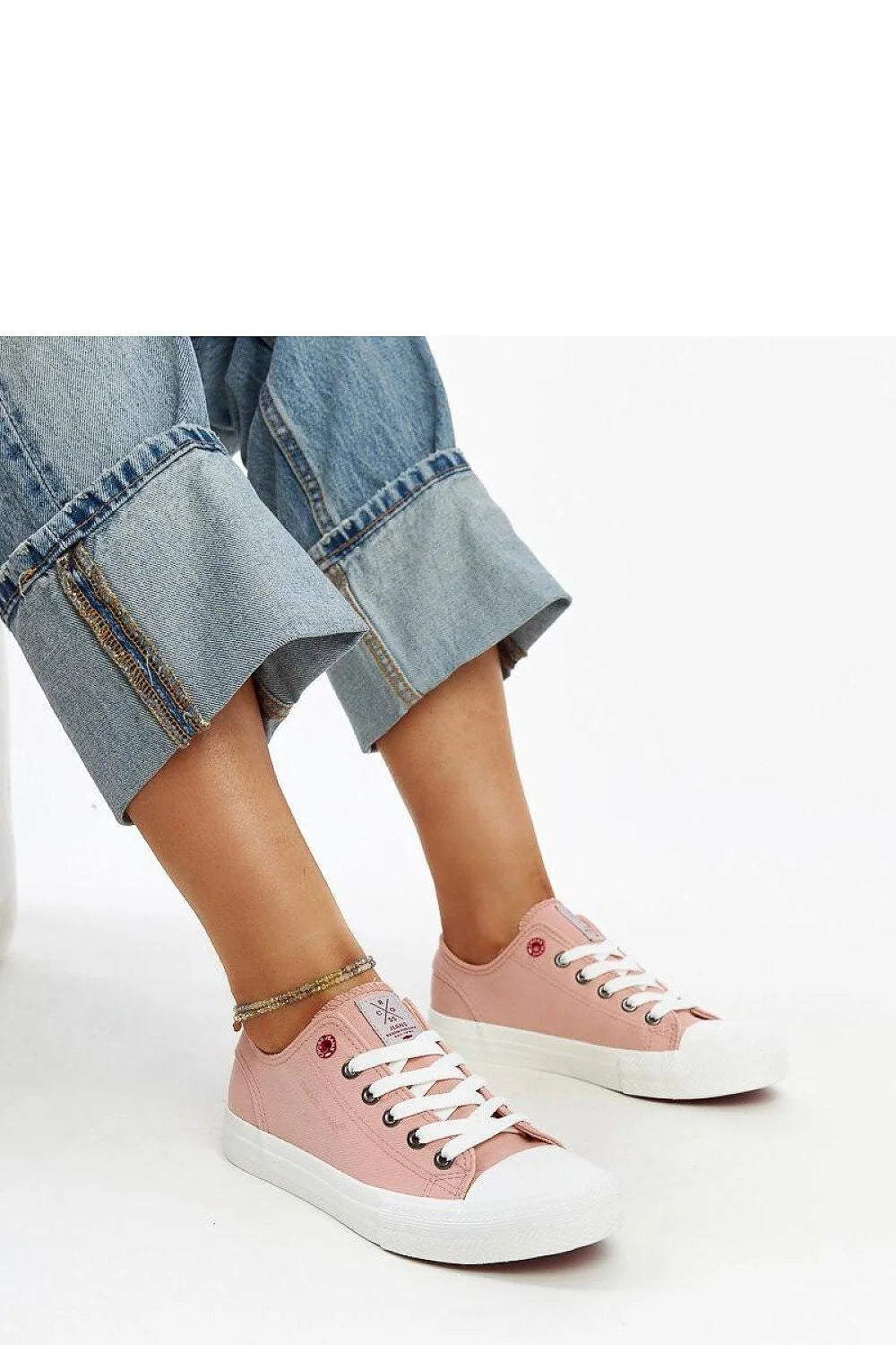 Sneakers basses pour femmes style décontracté rose pastel logo latéral et languette Adidas CROSS JEANS Baskets Solea