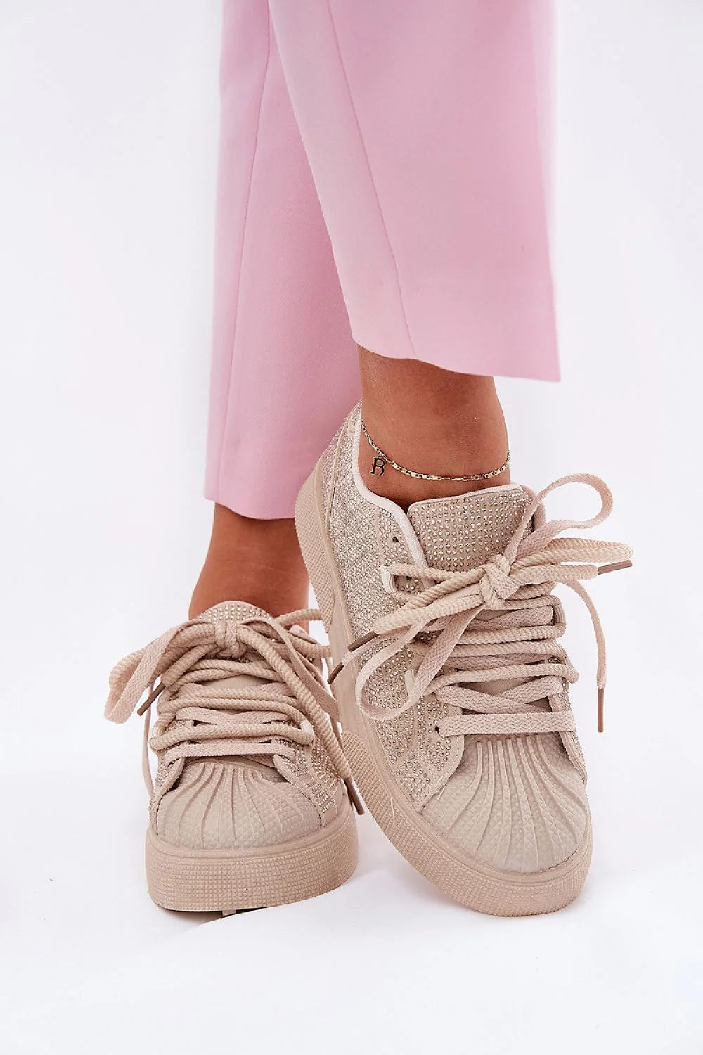 Chaussures de sport Step in style pour femmes, design moderne, beige clair, strass, semelle confortable, plateforme, style quotidien